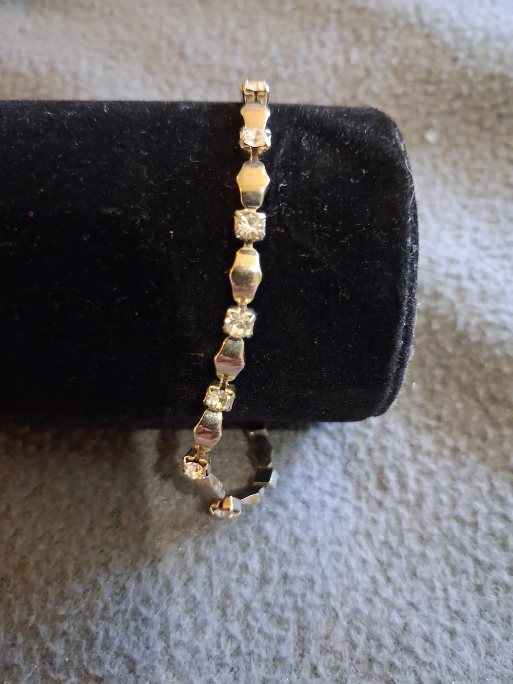 18 Kt Gf Silver Color Crystal Station Bracelet - Silver